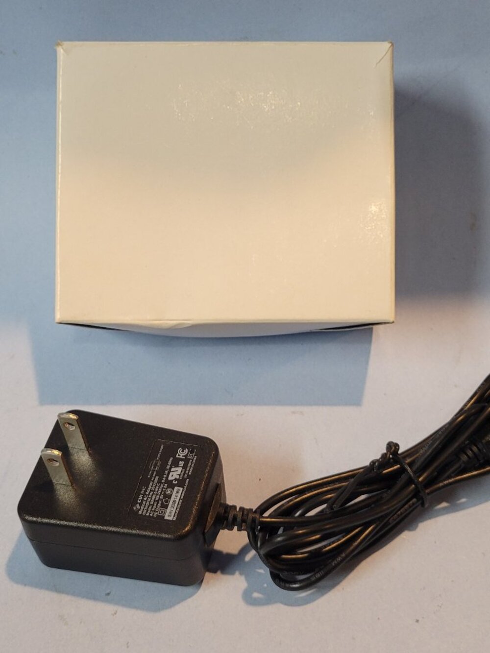 Orthofix CUI Inc Medical AC Adapter Model SWM6-5-NV-C 5V 1.2A